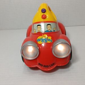 2004 THE WIGGLES Big Red Car Flashlight Toy- LIGHTS And MUSIC WORK